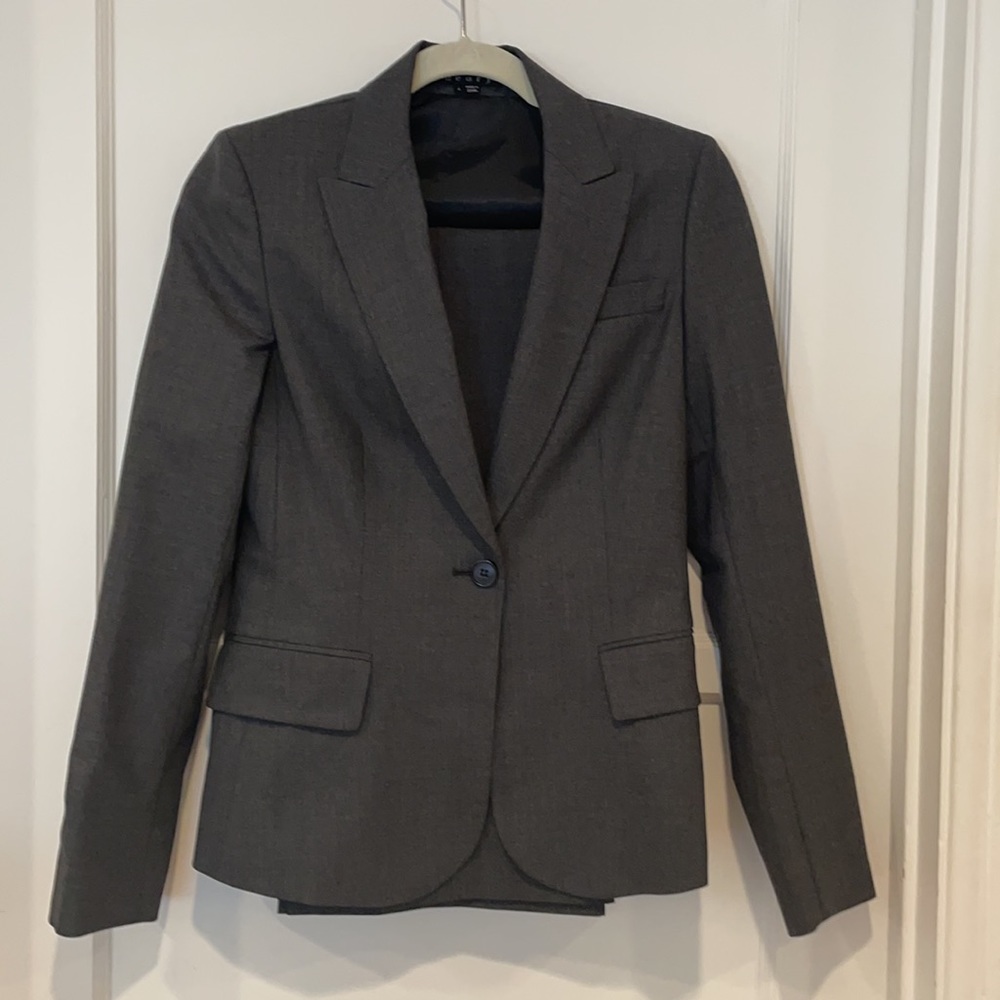 Theory, Size 4, Women’s suit, Dark Gray